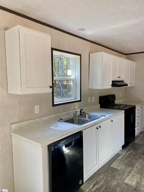 90 Gin Mill Rd, Honea Path, SC 29654 photo 8