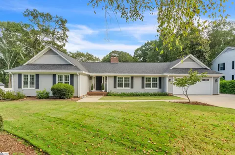 302 W Hackney Rd, Greer, SC 29650