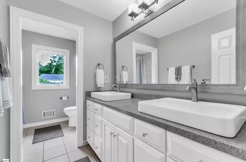 302 W Hackney Rd, Greer, SC 29650 photo 24