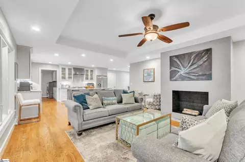 302 W Hackney Rd, Greer, SC 29650 photo 7