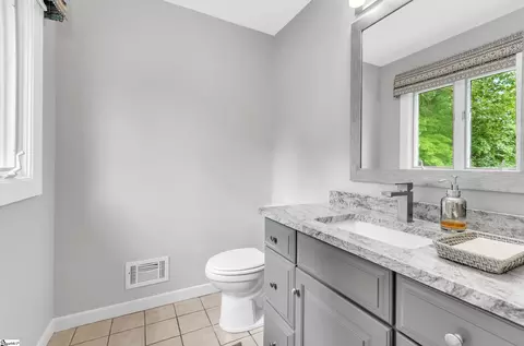 302 W Hackney Rd, Greer, SC 29650 photo 29