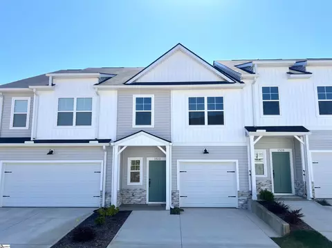 1512 Yellowwood Ct, Reidville, SC 29375
