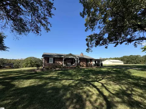 124 Donald Rd, Pendleton, SC 29670 photo 3