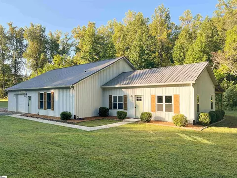 105 Willow Spring Rd, Six Mile, SC 29682