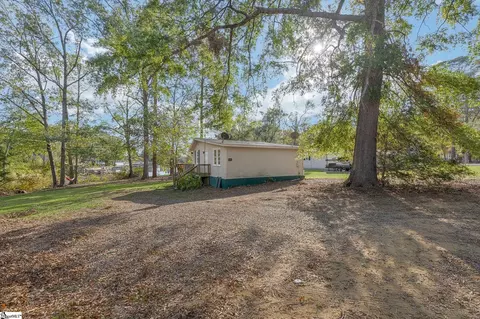 Exterior - 110 Copperhead Rd, Waterloo, SC 29384 photo 8 of 9