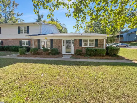 79 Summercreek Dr, Spartanburg, SC 29307