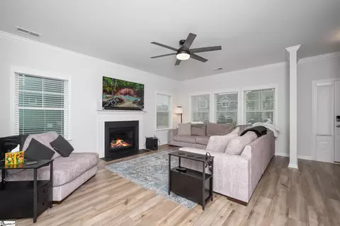 413 Plumblee Ln, Easley, SC 29642 photo 3