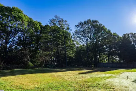 120 Lavender Hill Ct, Simpsonville, SC 29681