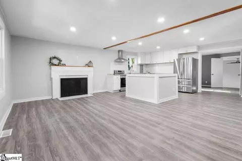 Living - 37 Spring St, Pelzer, SC 29669 photo 1 of 1