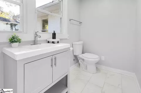 Bath - 37 Spring St, Pelzer, SC 29669 photo 2 of 4