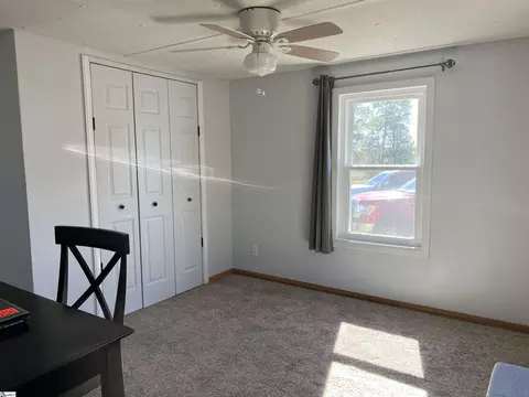 212 E Briar Ridge Rd, Williamston, SC 29697 photo 7