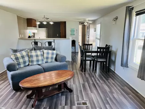 212 E Briar Ridge Rd, Williamston, SC 29697 photo 5