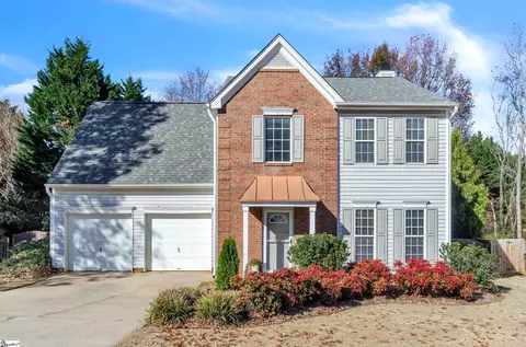 10 Stapleford Park Dr, Greenville, SC 29607