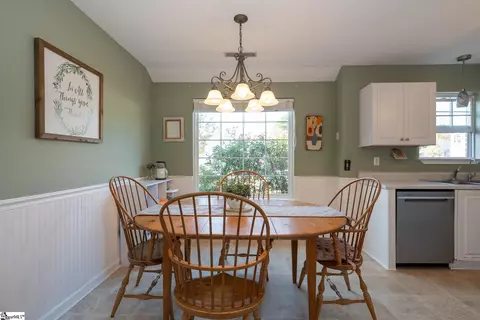 1 Little Fox Ct, Greer, SC 29650 photo 10