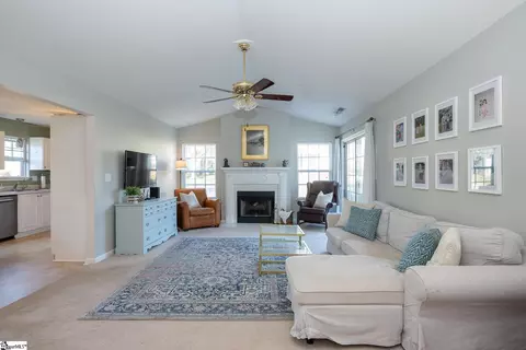 1 Little Fox Ct, Greer, SC 29650 photo 3