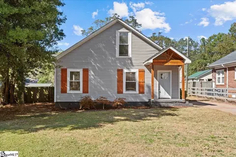 208 Brookdale Ave, Greenville, SC 29607