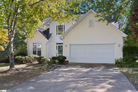 4 Hiley Ct, Simpsonville, SC 29681