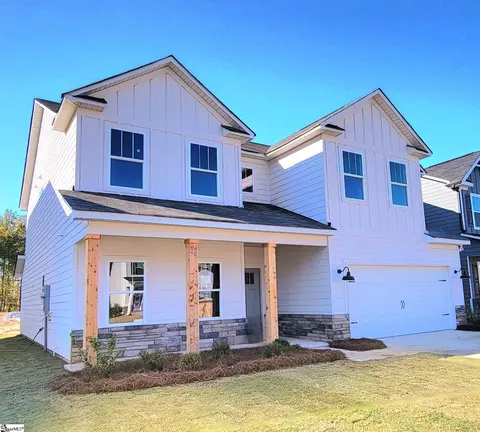 367 Alyssa Landing Dr, Fountain Inn, SC 29644