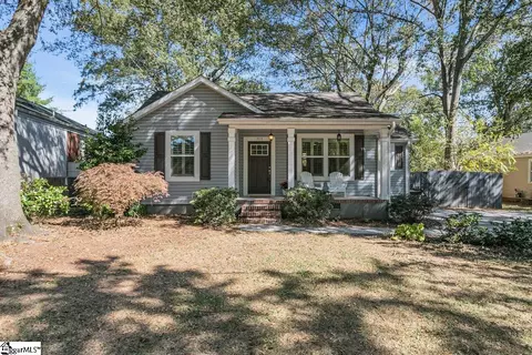 314 Willow Springs Dr, Greenville, SC 29607
