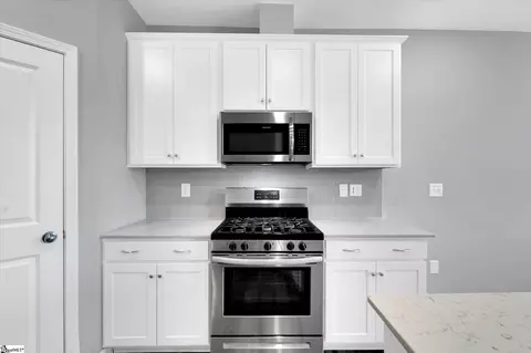 Kitchen - 326 E Compass Way, Easley, SC 29640 photo 2 of 2