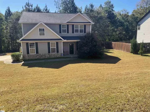 100 Redcoat Ct, Simpsonville, SC 29680