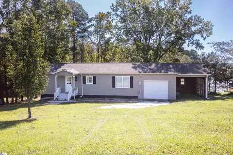 774 Lakeview Farm Rd, Cross Hill, SC 29332