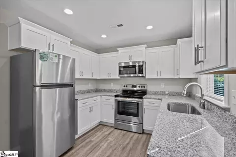 101 Mountain View Ave # A, Greer, SC 29650 photo 7