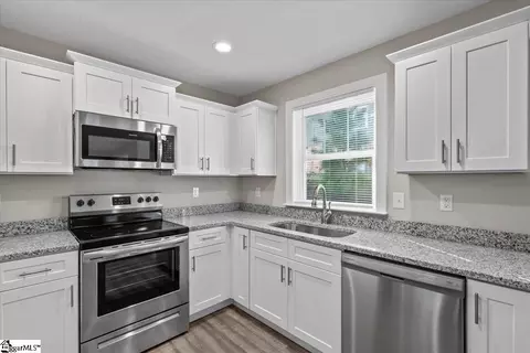 101 Mountain View Ave # A, Greer, SC 29650 photo 8