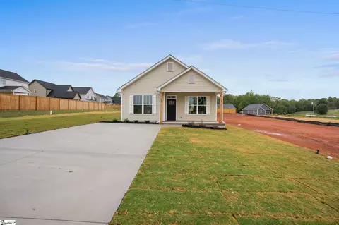 116 Sherwood Rd, Easley, SC 29640