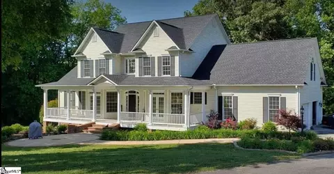 288 West Rd, Roebuck, SC 29376