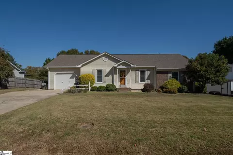 10 Chosen Ct, Greer, SC 29650