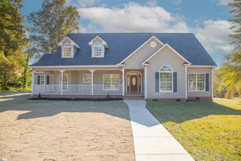 385 Dacusville Rd, Marietta, SC 29661
