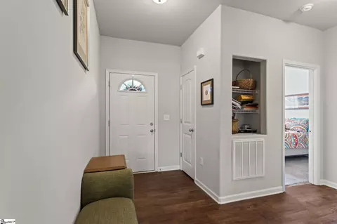 114 W 3rd Ave, Easley, SC 29640 photo 5