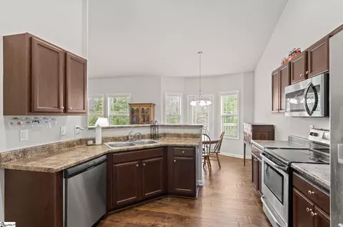 114 W 3rd Ave, Easley, SC 29640 photo 7