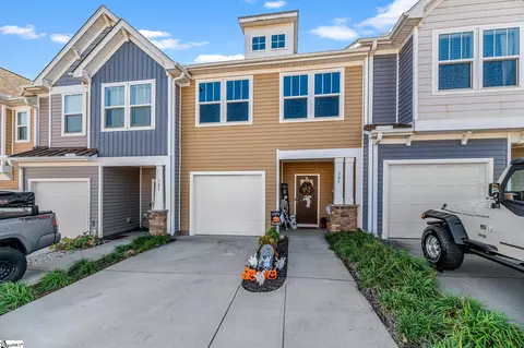304 Hague Dr, Duncan, SC 29334