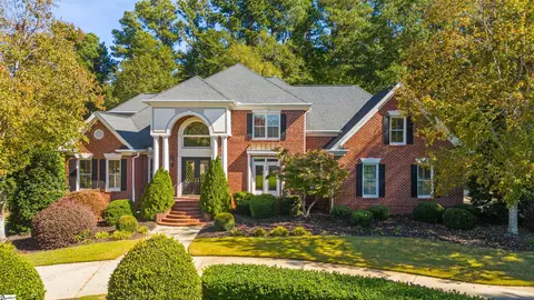 102 Regents Gate Ct, Simpsonville, SC 29681