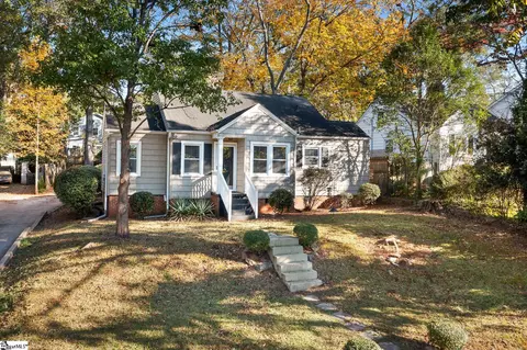 16 Paris View Dr, Greenville, SC 29609