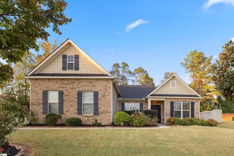 407 Timber Ridge Ln, Duncan, SC 29334
