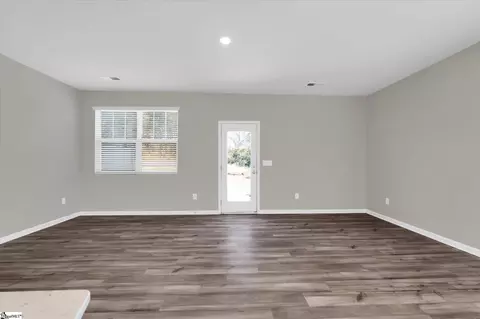 210 E Compass Way, Easley, SC 29640 photo 14