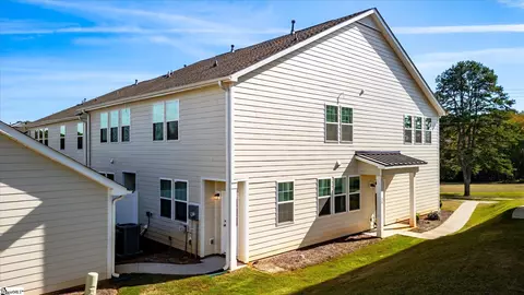 28 Gaskins Trl, Travelers Rest, SC 29690