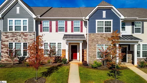 102 Gaskins Trl, Travelers Rest, SC 29690