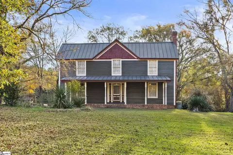 509 Horseshoe Rd, Honea Path, SC 29654