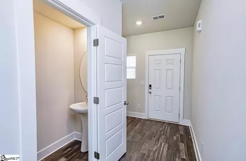 Entry Way - 404 Windsinger Ln, Greer, SC 29650 photo 2 of 2