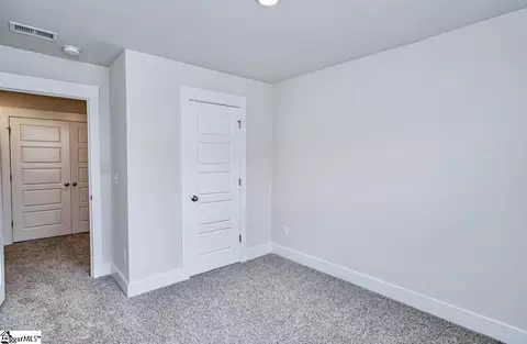 Bedroom - 404 Windsinger Ln, Greer, SC 29650 photo 4 of 5