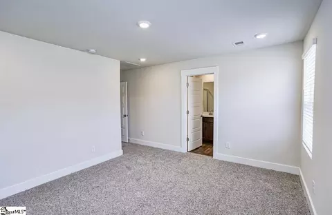 Bedroom - 404 Windsinger Ln, Greer, SC 29650 photo 2 of 5
