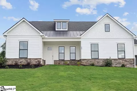 203 Dumain Ct, Piedmont, SC 29673