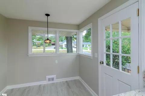 Entry Way - 206 Laurel Rd, Greer, SC 29651 photo 2 of 3