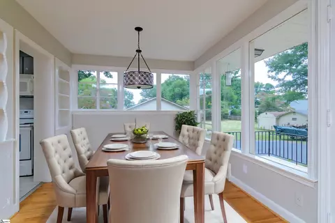 Dining - 206 Laurel Rd, Greer, SC 29651 photo 1 of 1