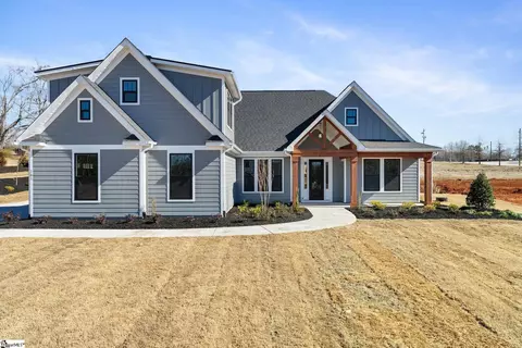 101 Ever Silvers Ln, Taylors, SC 29687