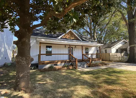 332 Bailey St, Greenville, SC 29609